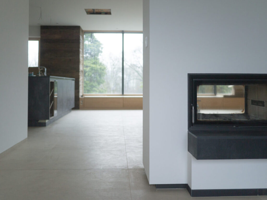 Kachelofen als Raumteiler